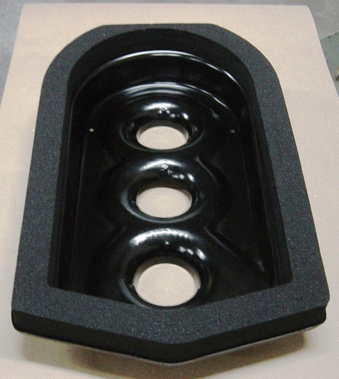 RA-65  RA Tripwr pan (for intake with small center carb) with Seal
